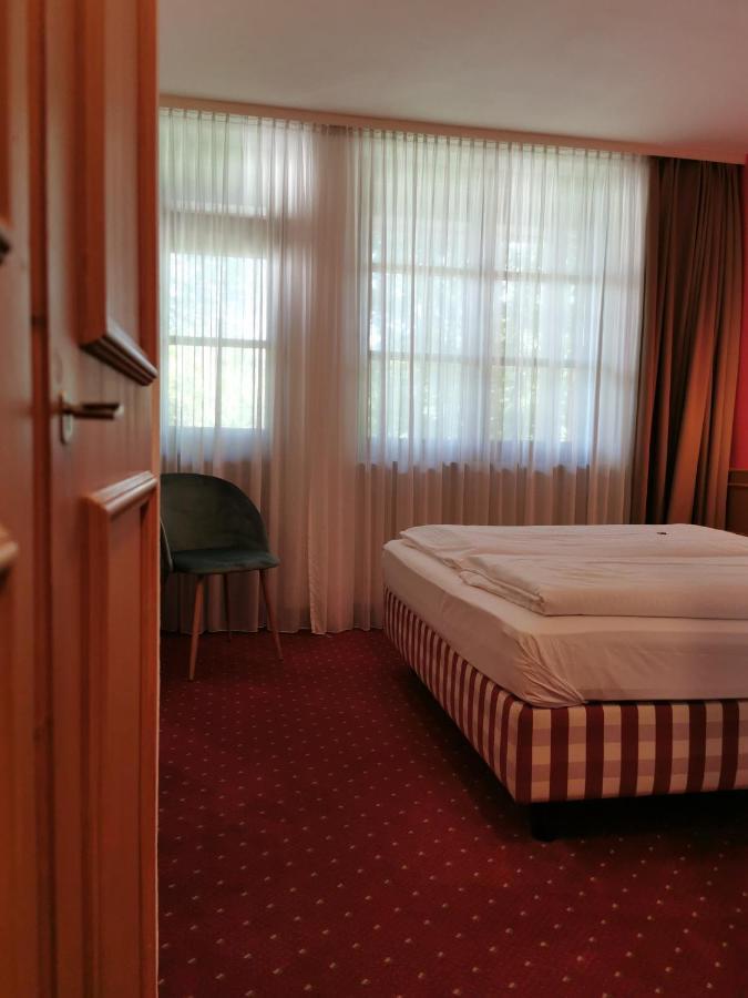 Landhotel Oelmuehle Mombris Exterior foto